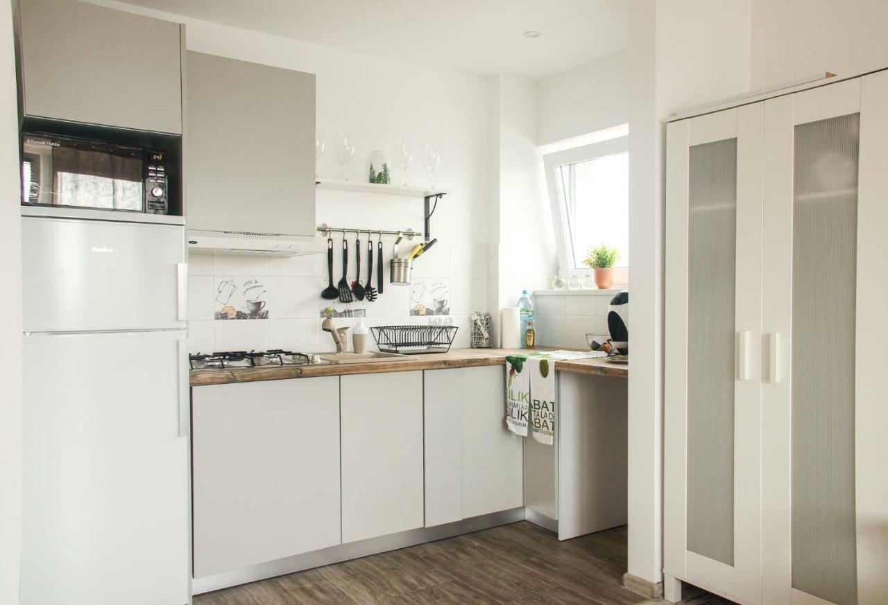 Sunny City Center Apartment Warsaw Exterior photo