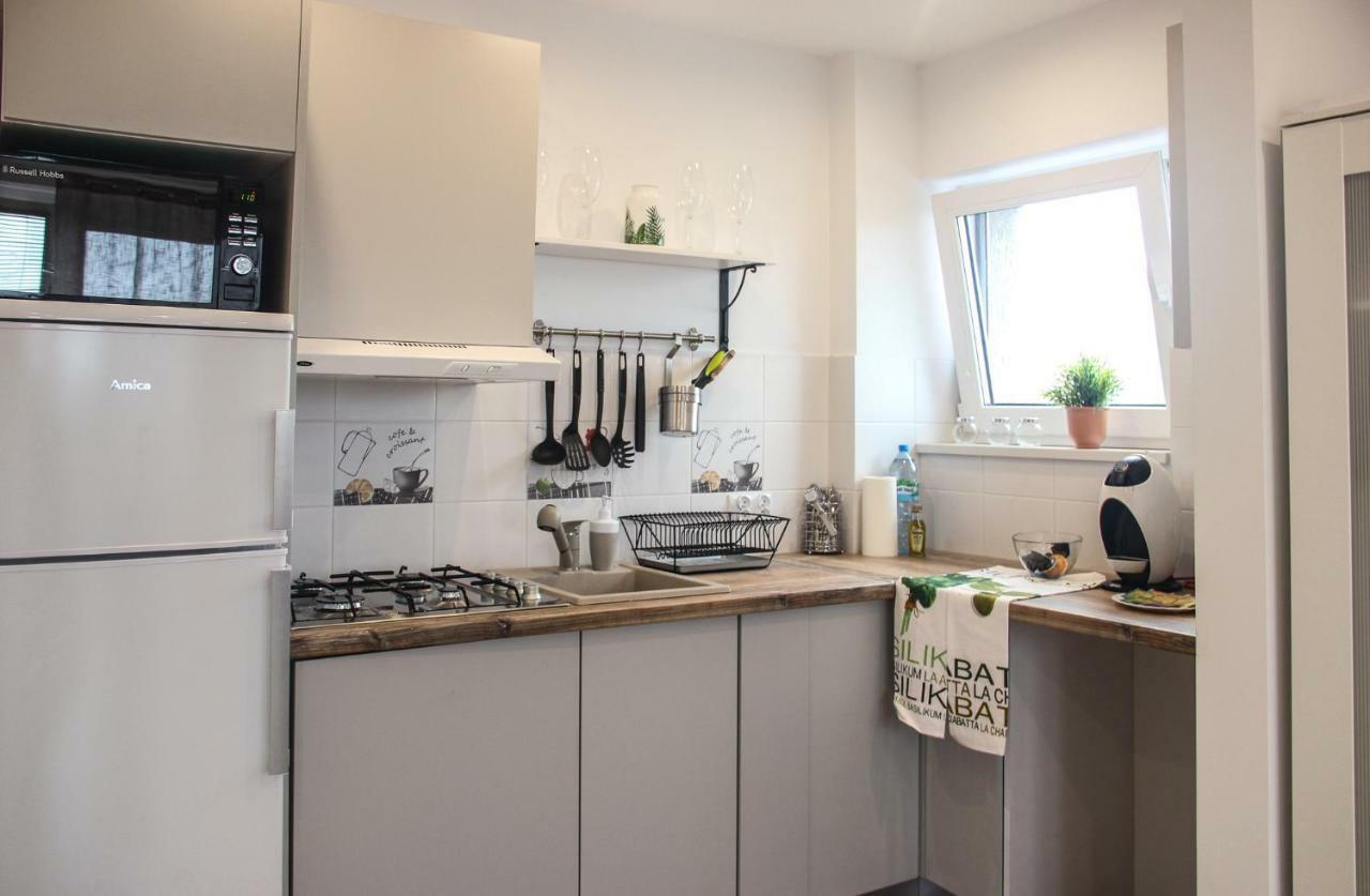 Sunny City Center Apartment Warsaw Exterior photo